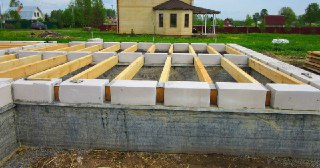 Фундамент для дома Чебаркуль. Заказать под ключ цена от 3278 руб/м3
